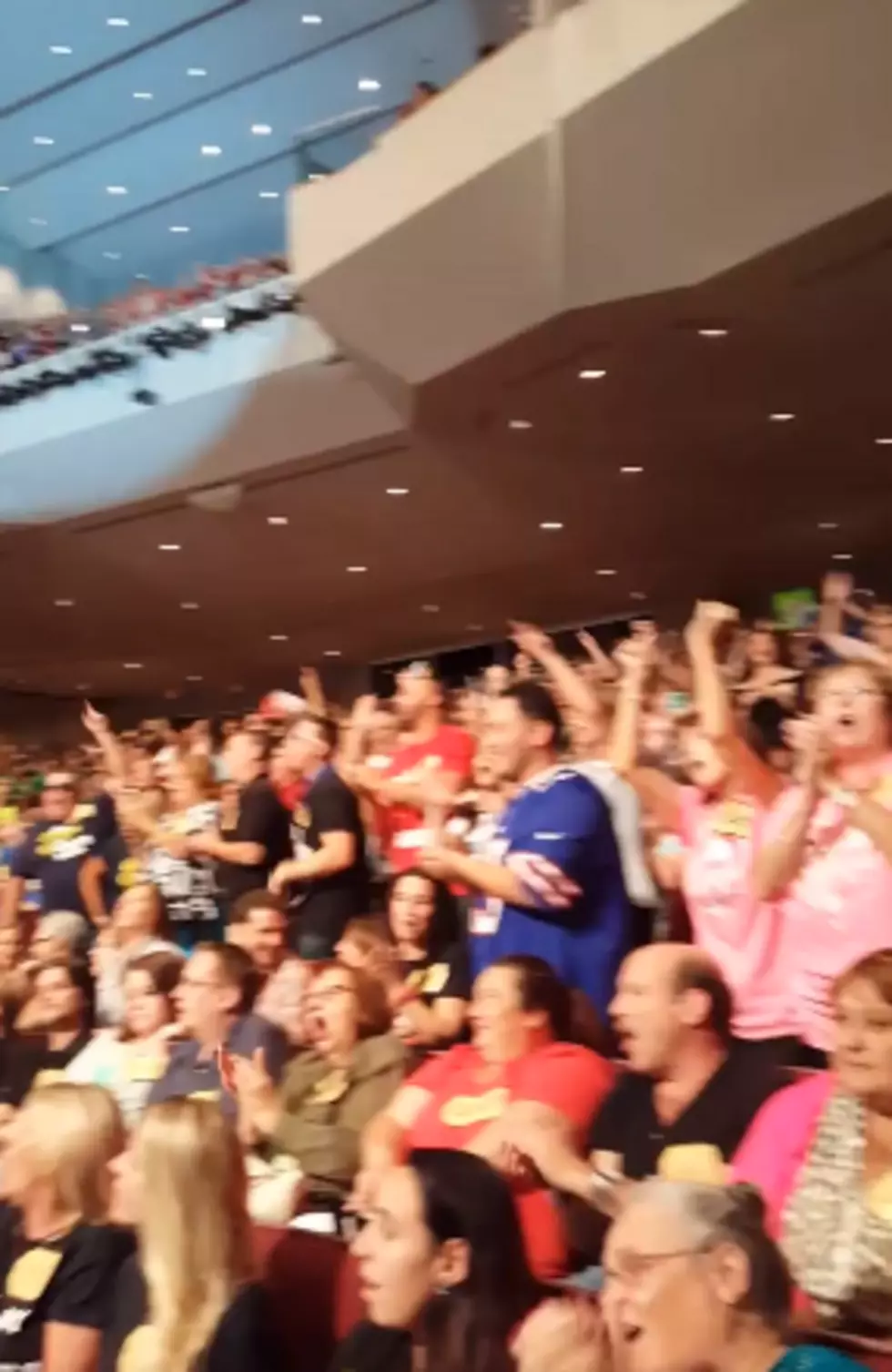 The ‘Price Is Right’ Was In Buffalo Last Night + The Crowd Busted Out The Buffalo Shout Song [VIDEO]