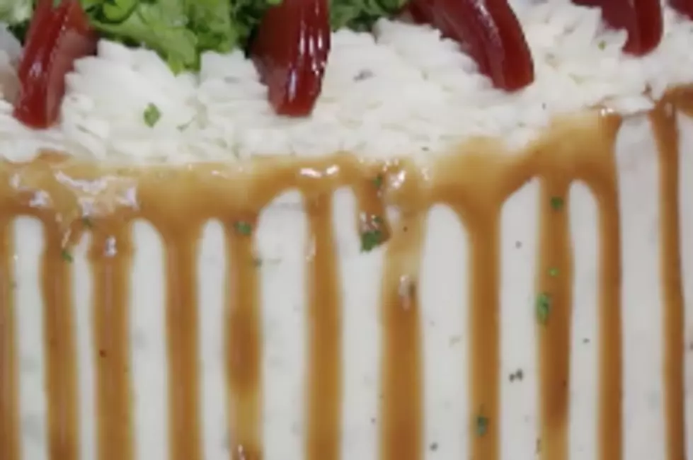 Does This Thanksgiving Cake Look Delicious or Disgusting? [VIDEO]