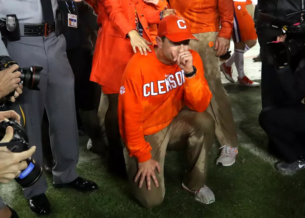 Little Big Town Rolls Out The National Anthem as Clemson Goes on to Win [VIDEO]
