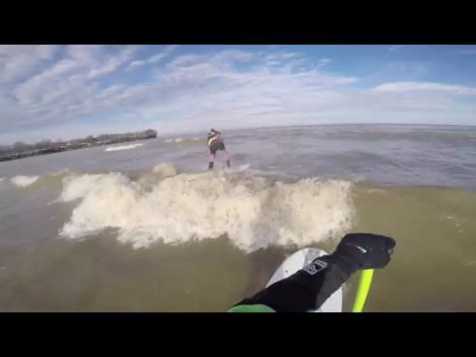 WATCH: Paddle Boarding Around Ice Bergs on Lake Erie [VIDEO]