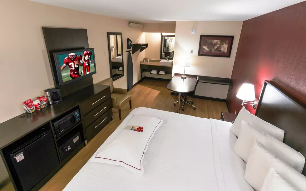 Win a FREE Night at Red Roof Inn