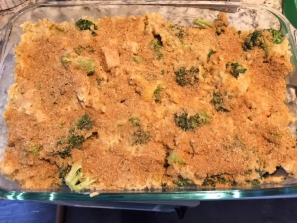 Liz&#8217;s Kitchen: Cheesy Broccoli, Chicken and Rice Casserole Recipe
