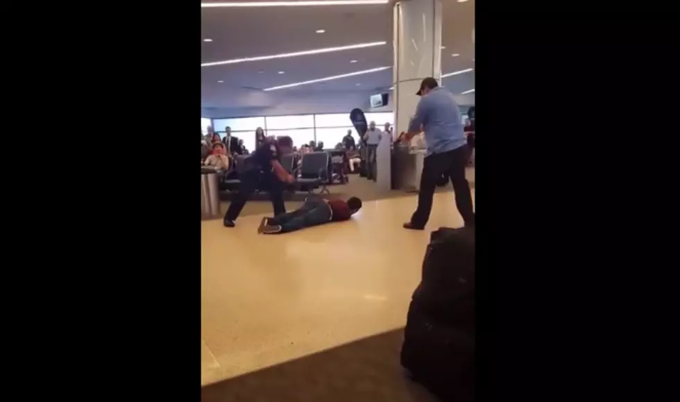 This Man Walked Right Past Security At The Airport [VIDEO]