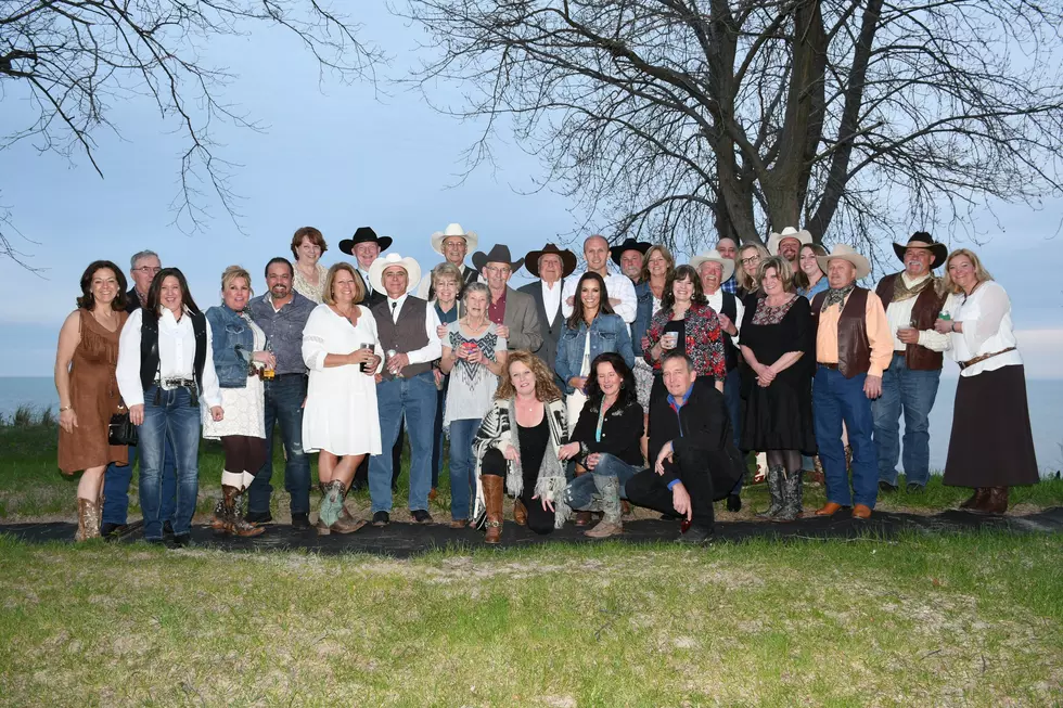 Big Grins at Cradle Beach Cowboy Spring Ball [GALLERY]