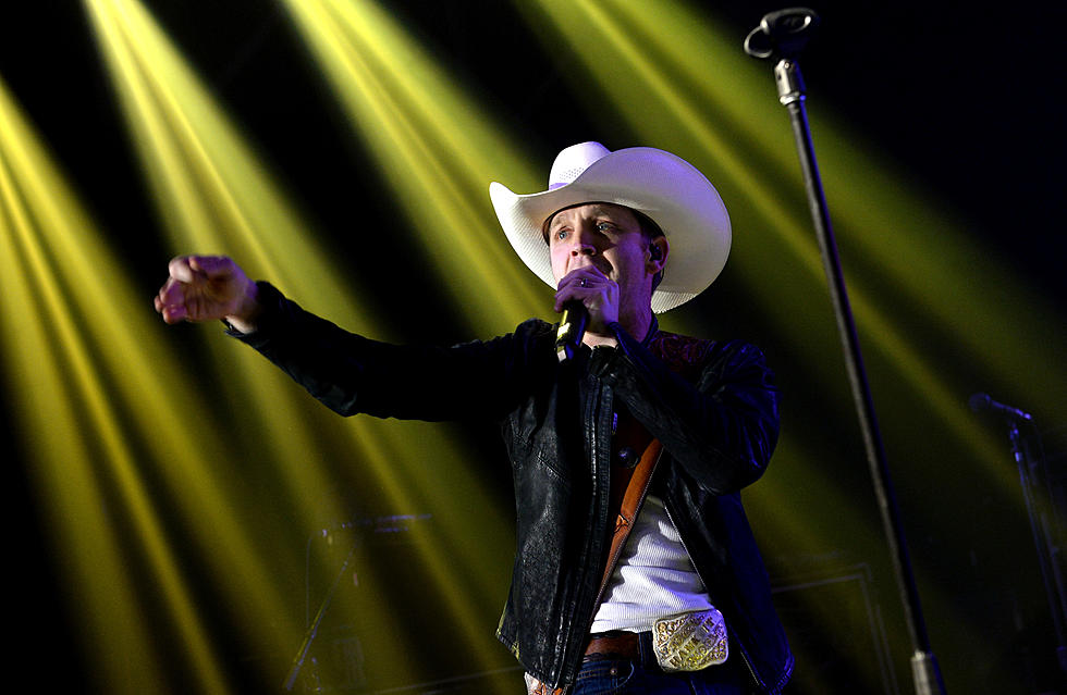 Watch Justin Moore Cover Two of Buffalo’s Favorite Songs