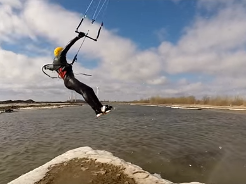 Kite-boarding on Lake Erie? It Looks Like Fun [VIDEO]