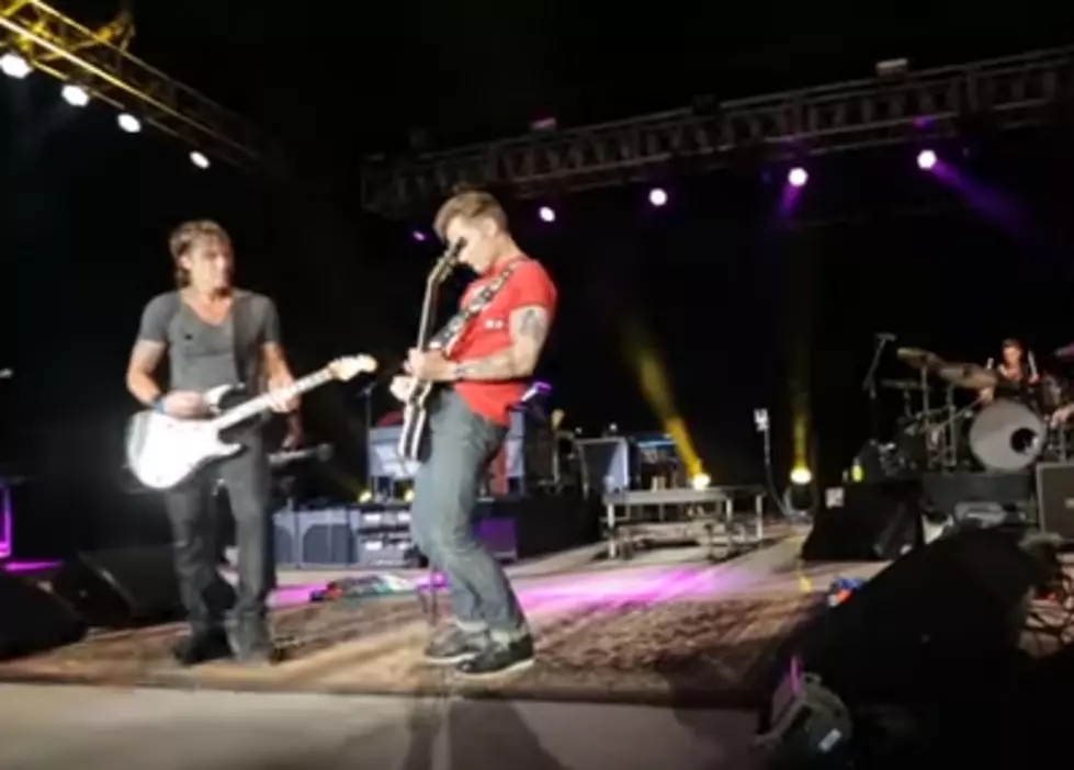 WATCH: Keith Urban and Frankie Ballard Cover &#8220;Keep Your Hands to Yourself&#8221;