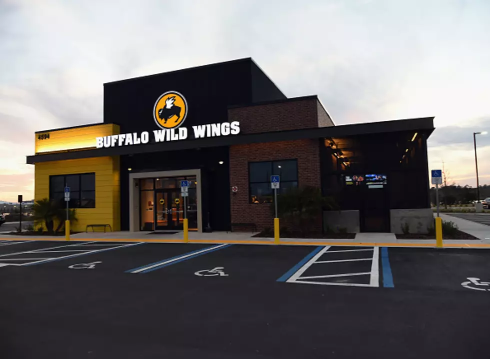 Buffalo Wild Wings Is Serving Gold Wings For The Olympics