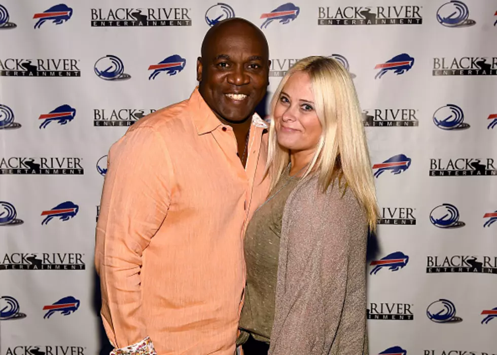 Have You Seen Thurman Thomas' Latest Commercial?