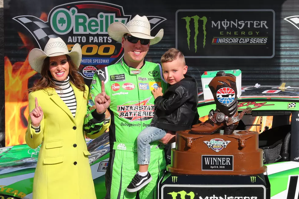 Kyle Busch Holds Off Kevin Harvick for 1st Win of the Season