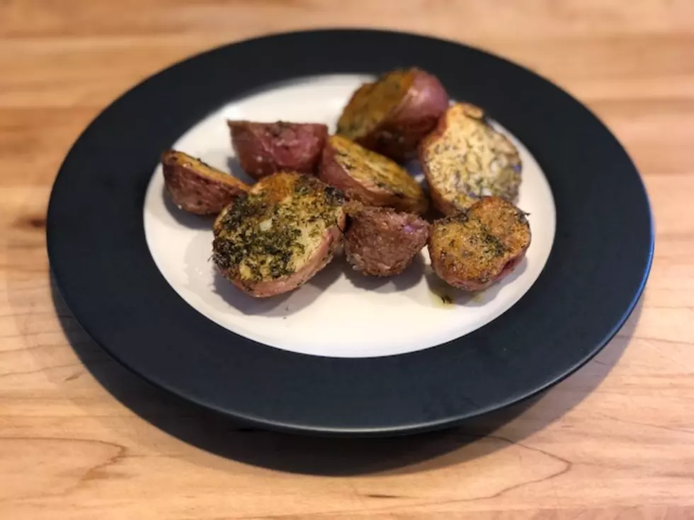 Liz’s Kitchen: Crispy Garlic Dill Roasted Potatoes Recipe