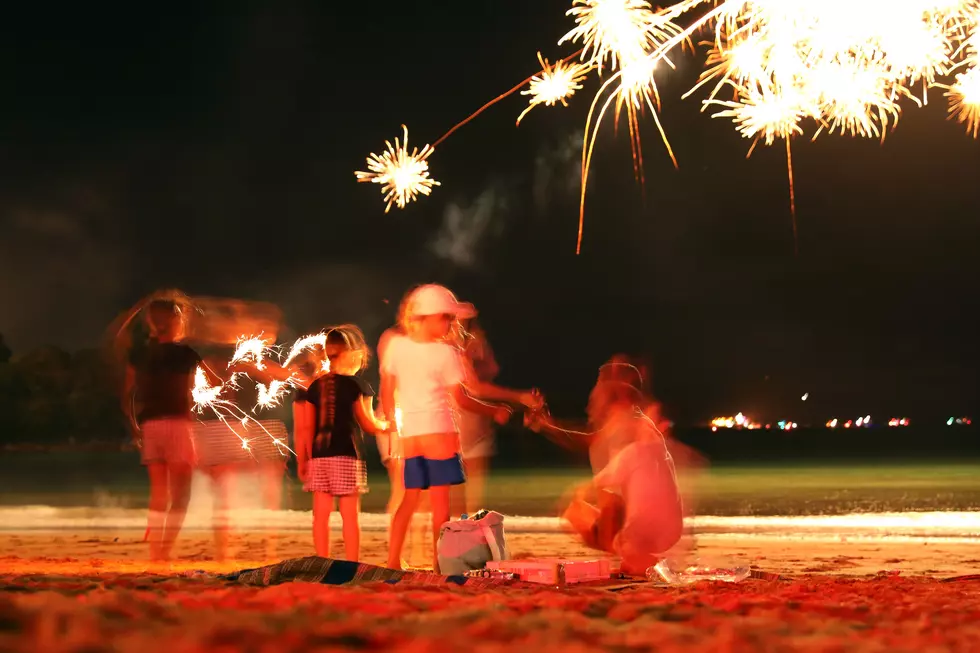 Here’s How To Take A Clear Picture Of Fireworks On Your Phone