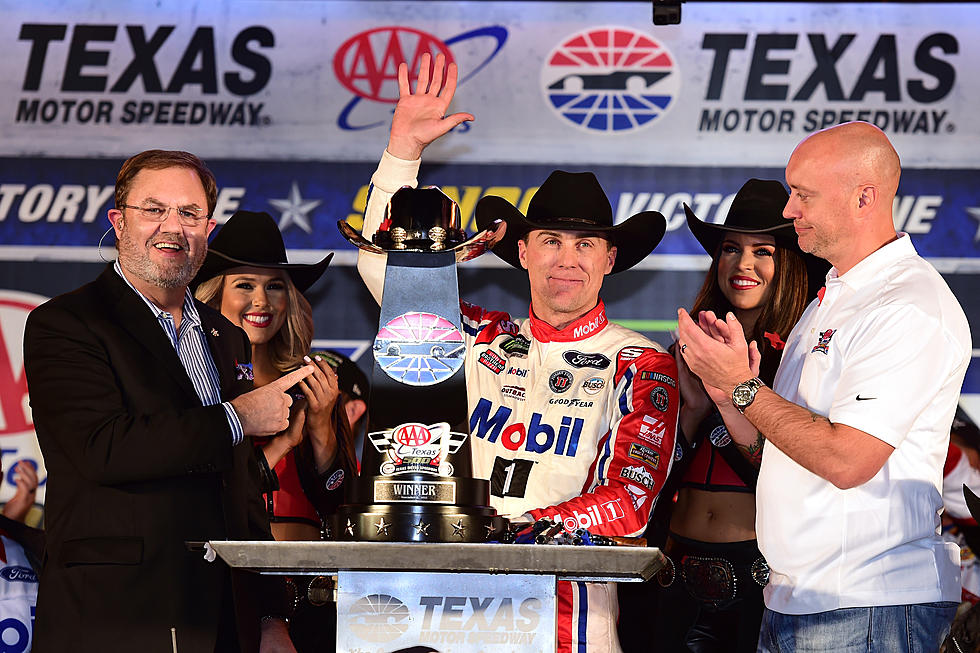 Kevin Harvick Dominates the Field at Texas