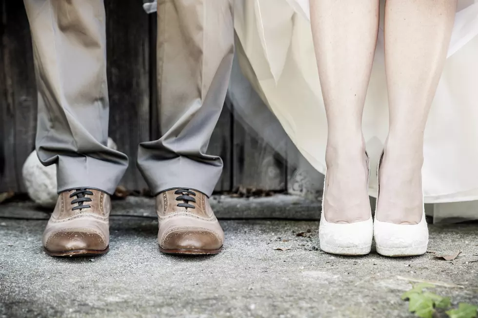 This Might Be The Best Buffalo Themed Wedding Photo Ever [PHOTO]