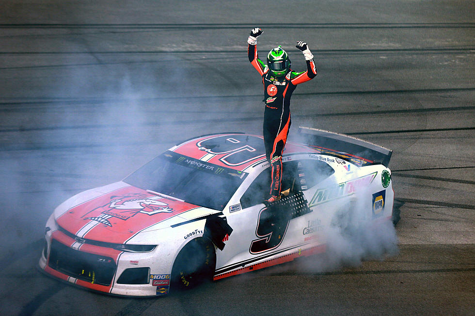 Chase Elliott Claims His First Victory at Talladega