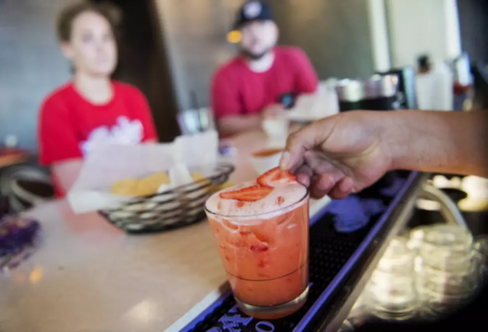 Applebee’s Has $1 Strawberry Margaritas All Month Long