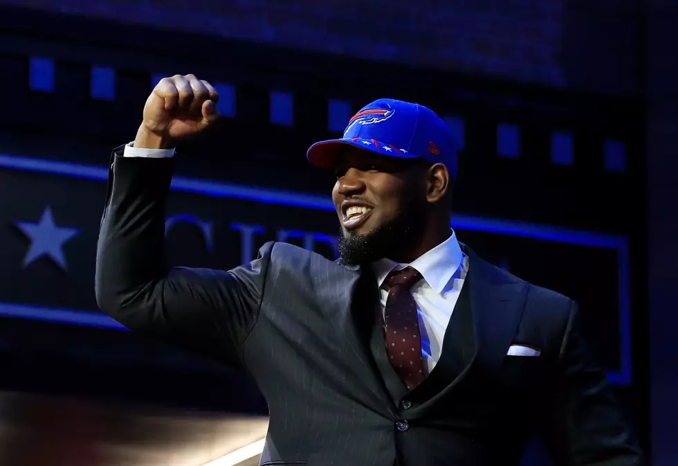 Buffalo Bill Ed Oliver Cleared of Charges, Celebrates [WATCH]