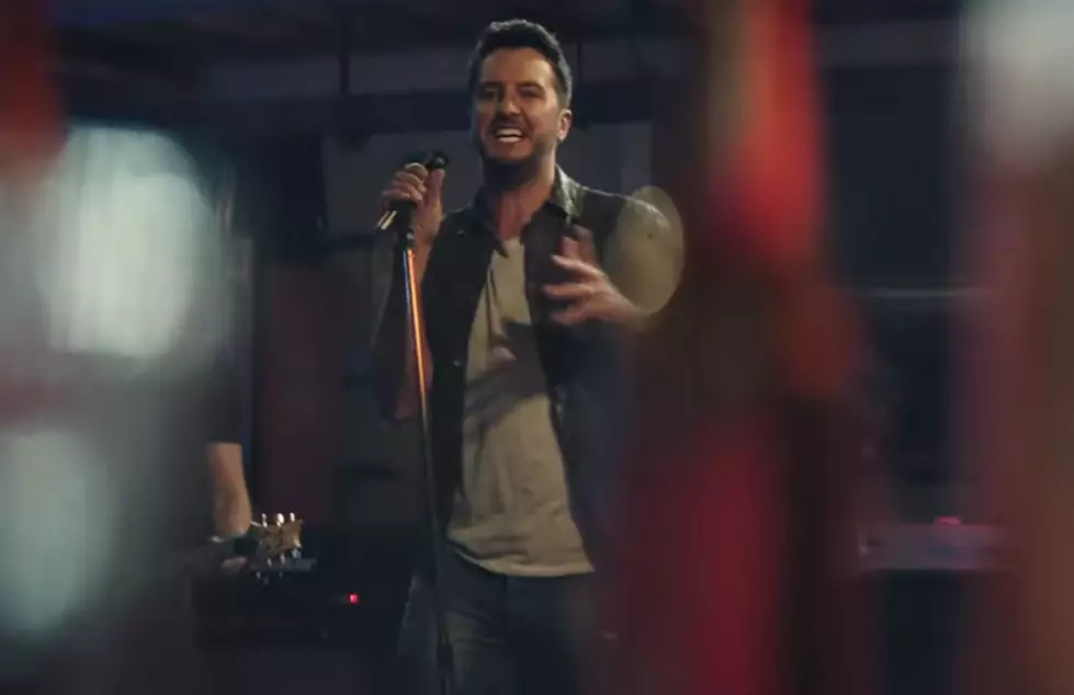 Luke Bryan Releases Music Video For Knocking Boots