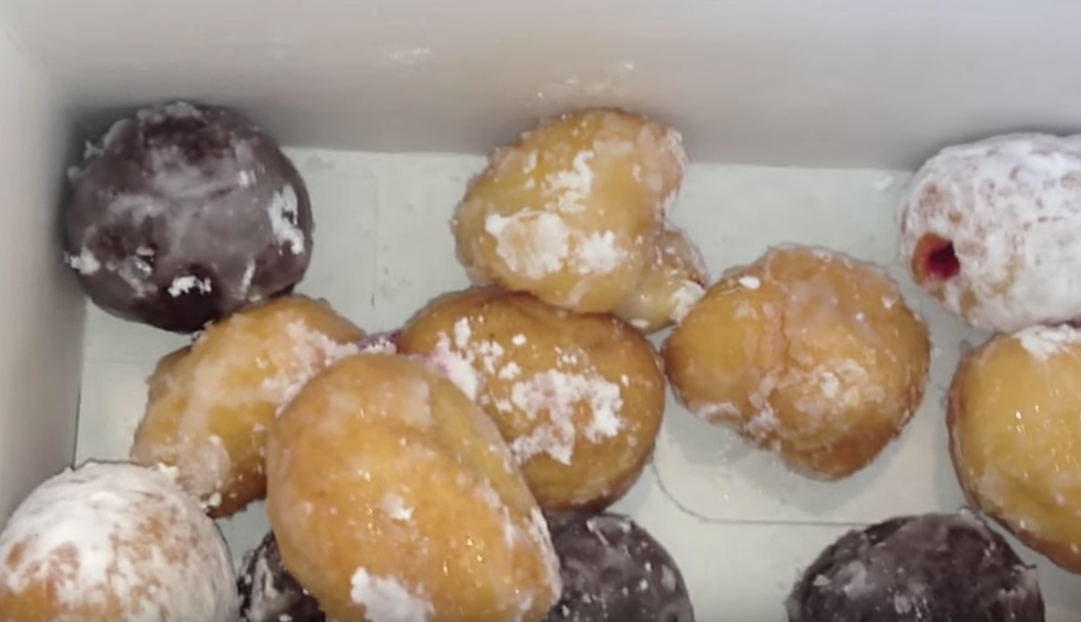 Timbits, Munchkins, Donut Holes &#8211; Which is Right?
