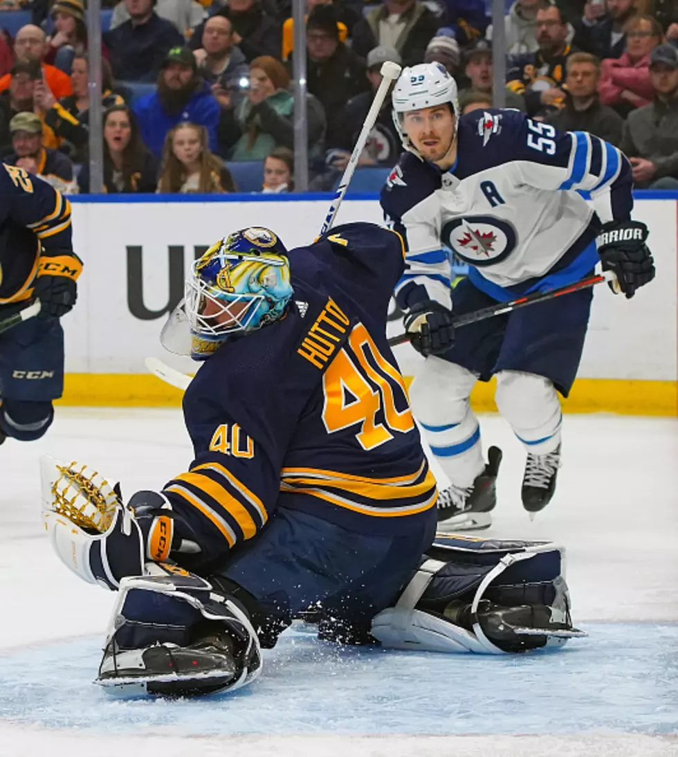 Check Out Sabres’ Goalie Carter Hutton’s New Gold Mask!