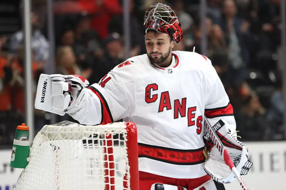 Carolina Hurricanes Conga Line Is Epic [WATCH]