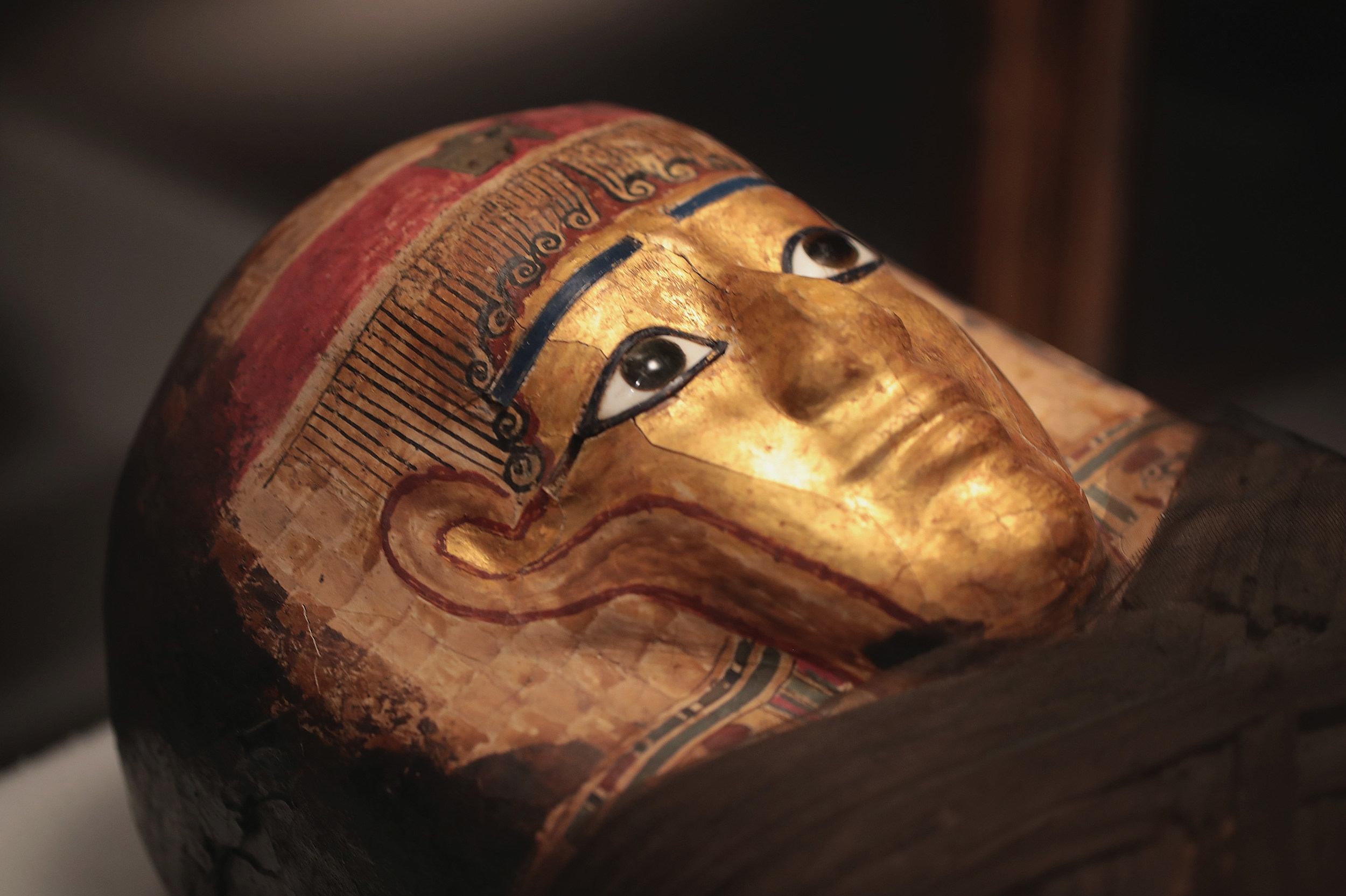 photos of mummies photos of gold