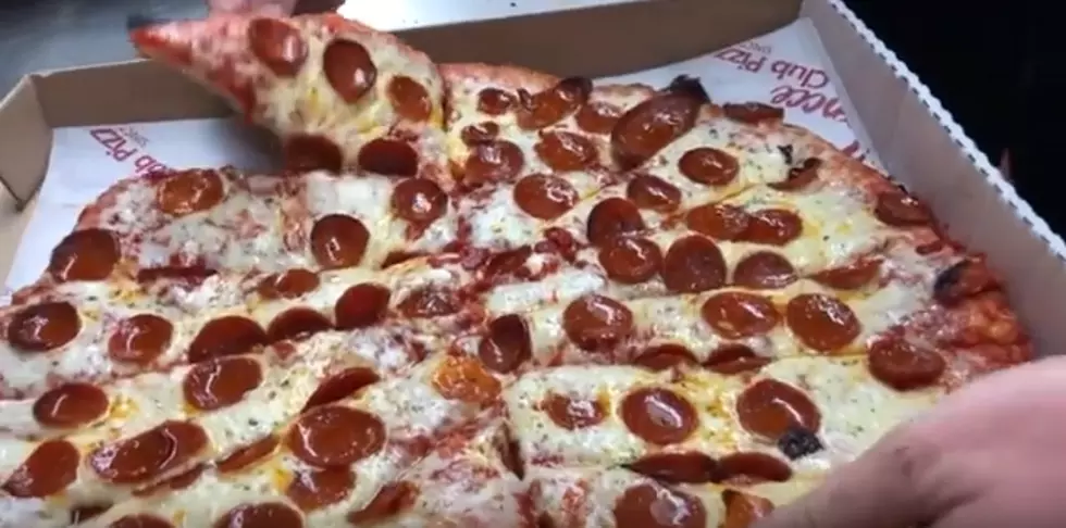 WNY Pizza Places That Are Offering Free Delivery Right Now