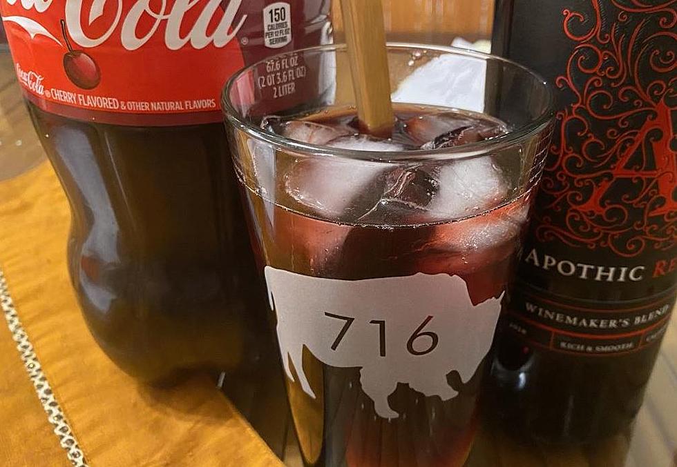 Take A Trip To Spain With This Kalimotxo Drink