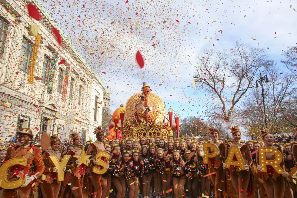 Makeshift Macy’s Thanksgiving Day Parade in WNY Nursing Home