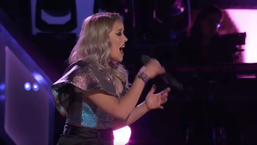 Kelly Clarkson Steals WNY’s Cami Clune On The Voice [WATCH]