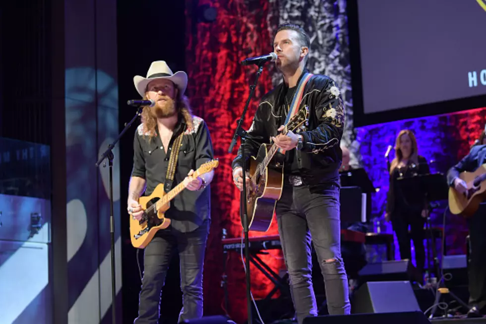 Brothers Osborne Tweet About Bills Fans Donating to Lamar Jackson&#8217;s Charity [PHOTO]