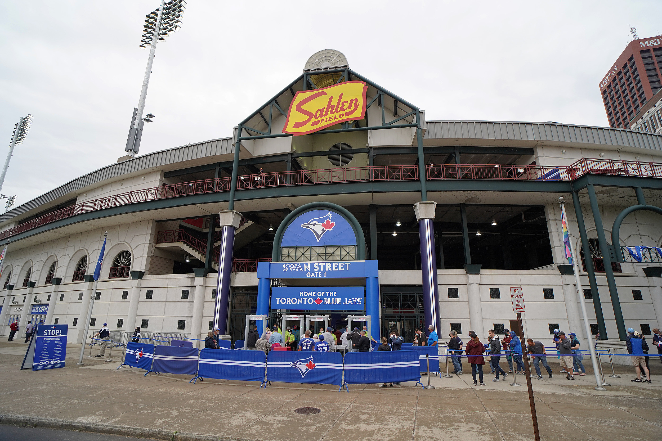 Buffalo embracing the Blue Jays on multi 