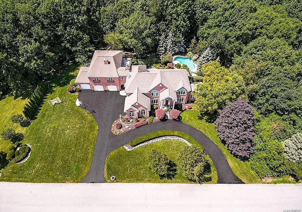 This $2 Million Mansion in Williamsville Has to Be The Nicest In WNY [PHOTOS]