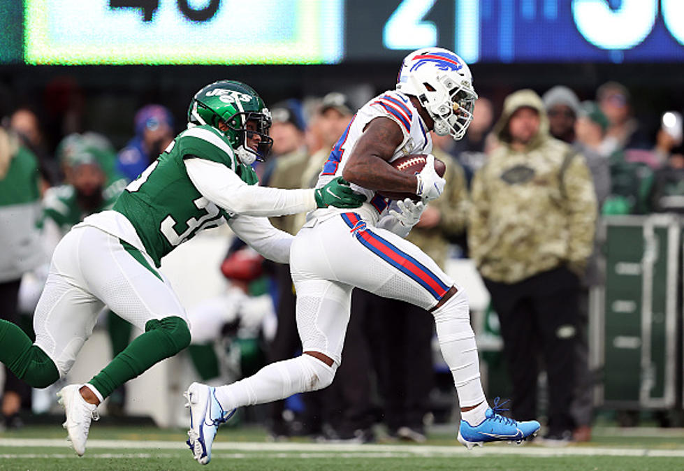 Stefon Diggs Gives Out an Early Christmas Gift to Bills Fans After Win [VIDEO]
