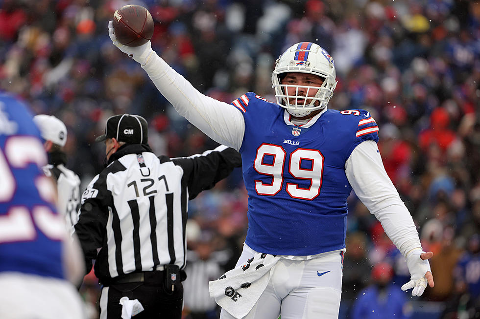Buffalo’s Defense Steps Up As Bills Now Playoff Bound [PHOTOS]