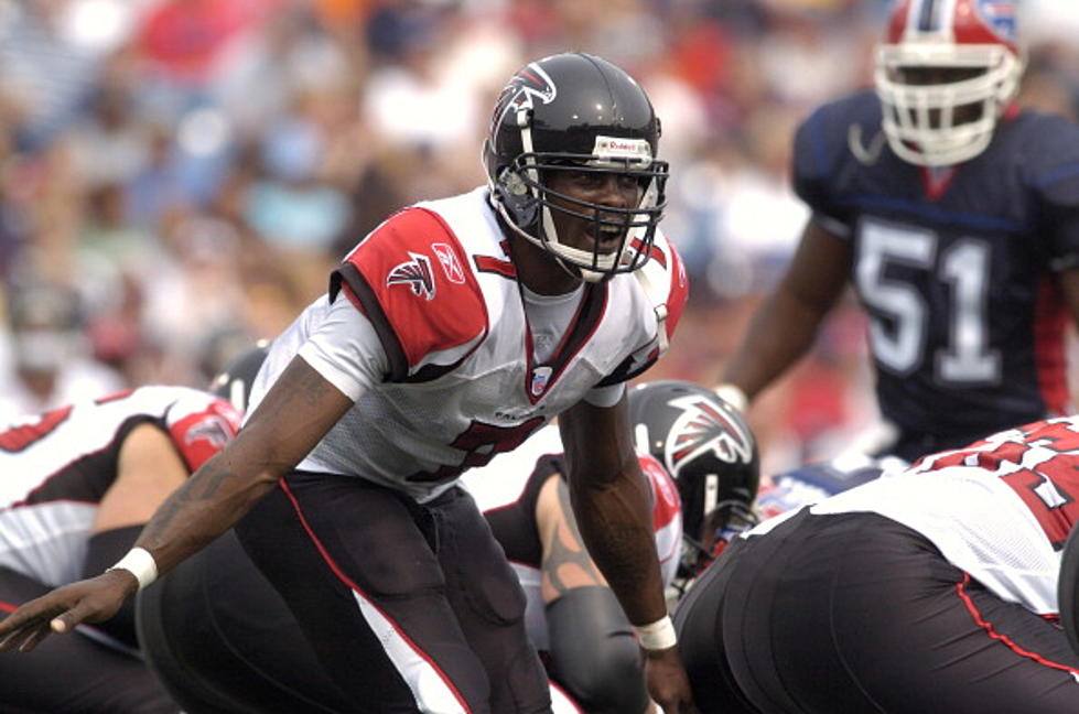 Michael Vick and Other Former NFL Players In WNY This Weekend