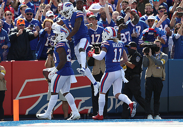 Buffalo Skyline Stefon Diggs Josh Allen And Cole Beasley