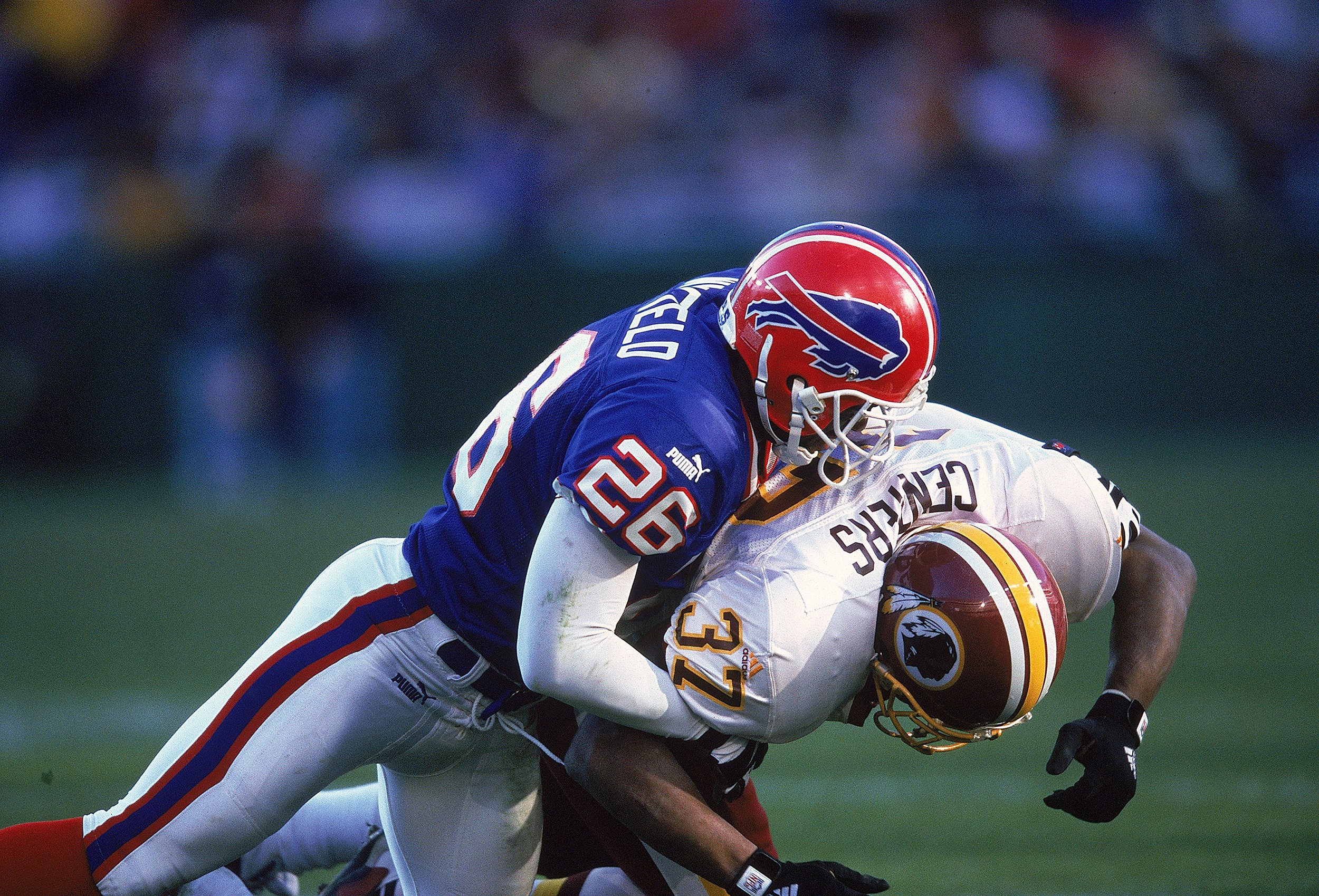 Linebacker Paul Posluszny of the Buffalo Bills during a NFL game News  Photo - Getty Images