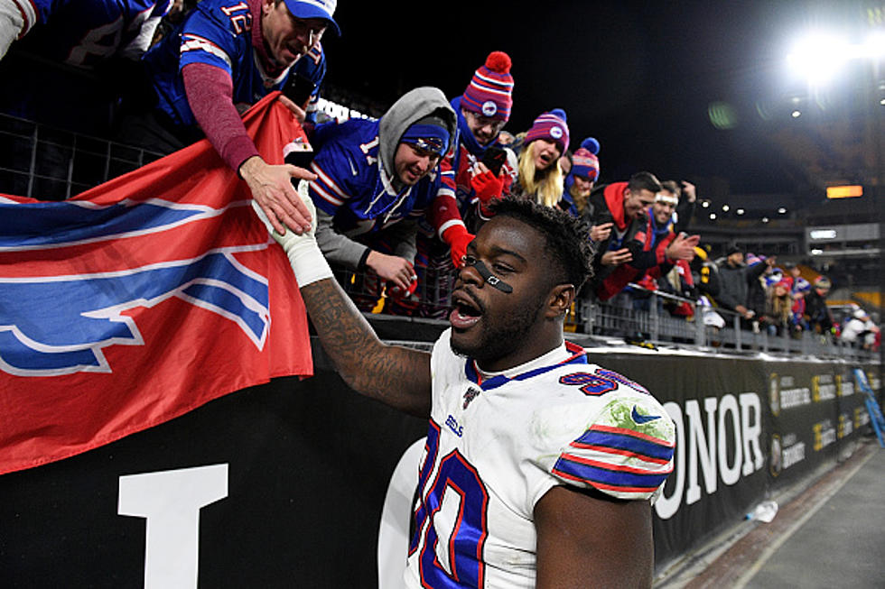 Shaq Lawson Makes Buffalo Happy With Comment on Wings