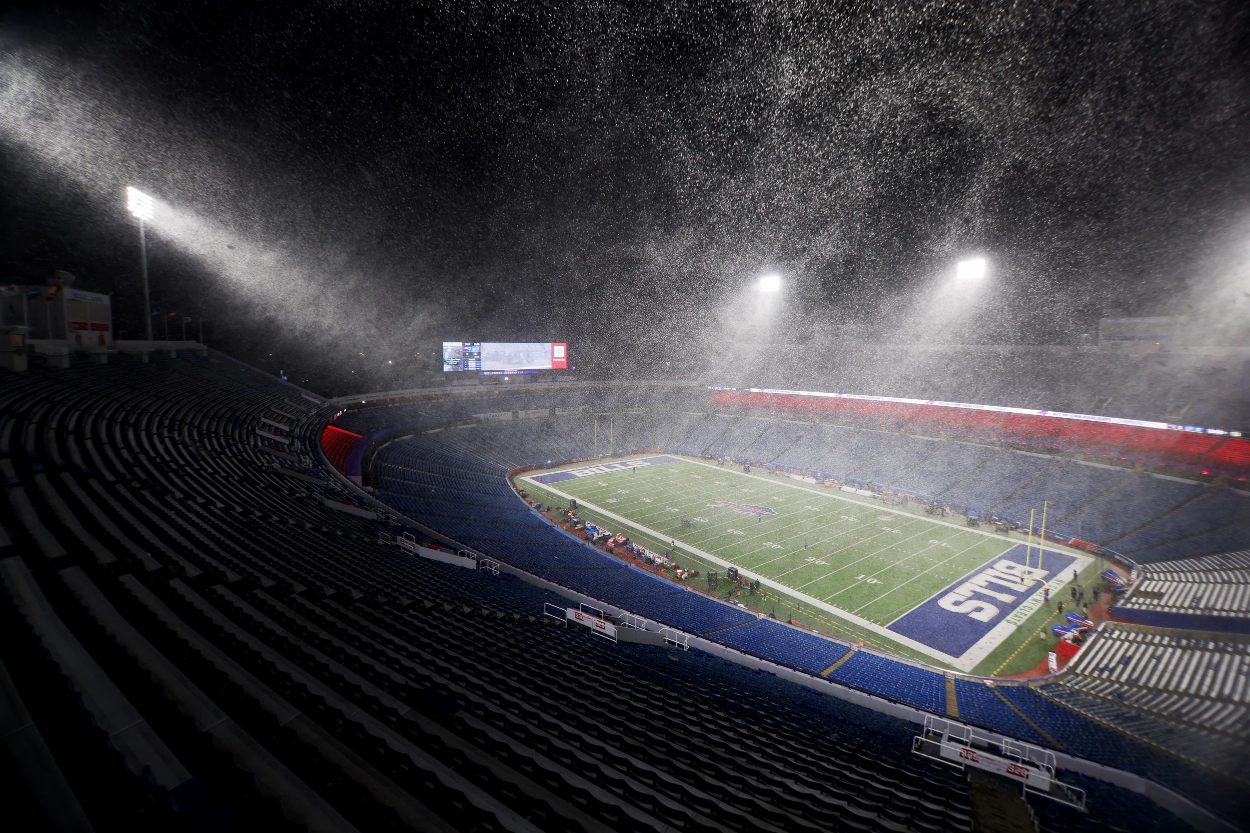 Awesome Throwback Pictures Of Bills Stadium Being Built