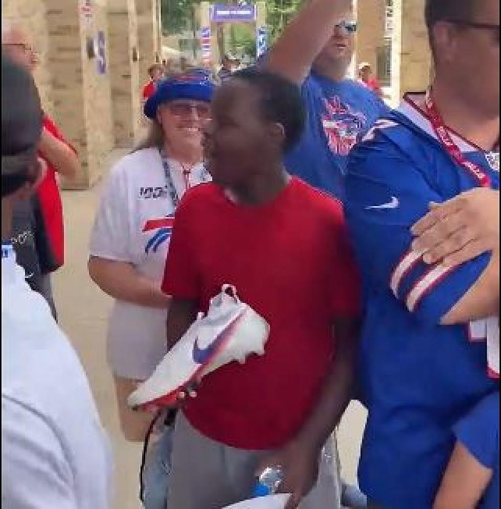 Young Fan Gets Unexpected Surprise From Josh Allen In Rochester