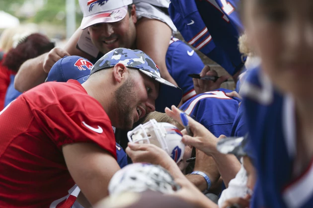 Revealing Why Josh Allen Skips These People For Autographs