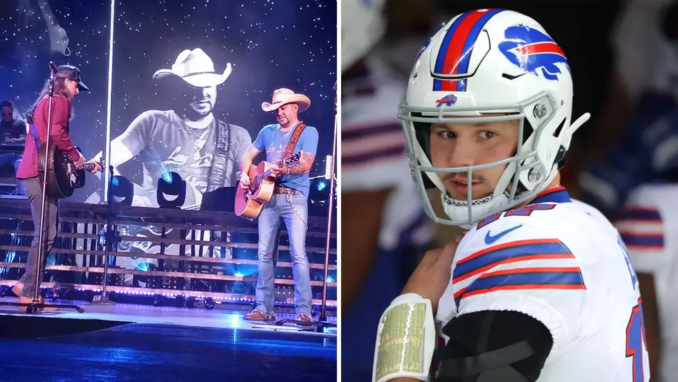 Jason Aldean Put His Name On A Josh Allen Jersey [PHOTO]