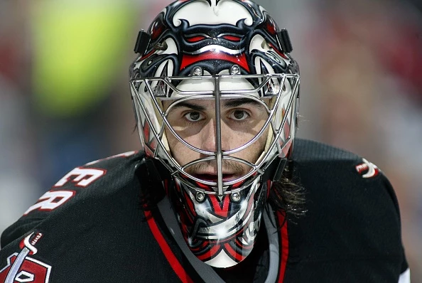 Starting Point: Ryan Miller kept nose clean, vision clear in Sault