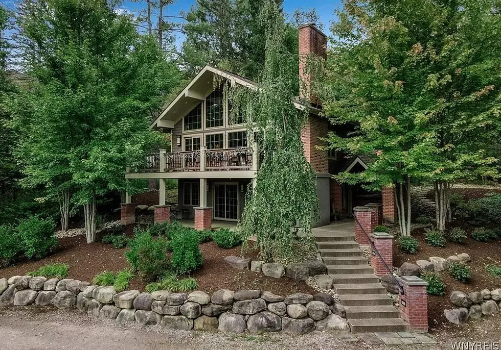$1 Million Hidden Lodge Mansion Hits the Market in Ellicottville [PHOTOS]
