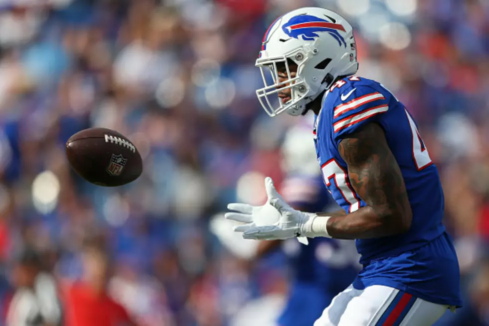 Buffalo Bills Player Suffers Fractured Hand in Sunday&#8217;s Loss