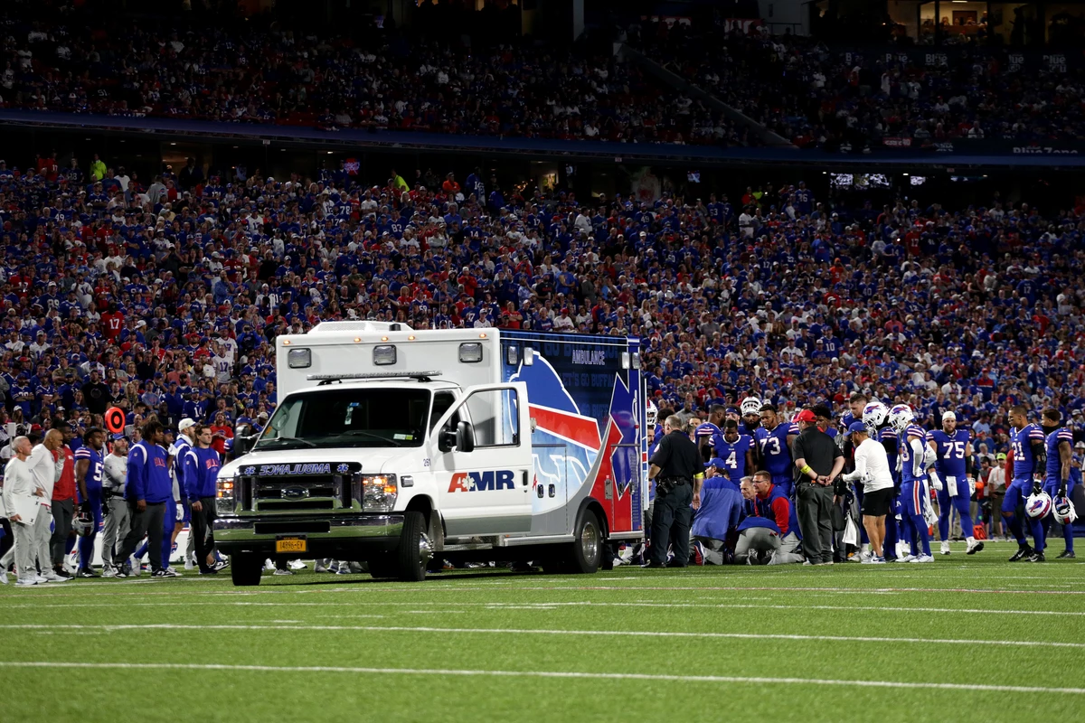 4 Buffalo Bills Players Almost Died On The Field