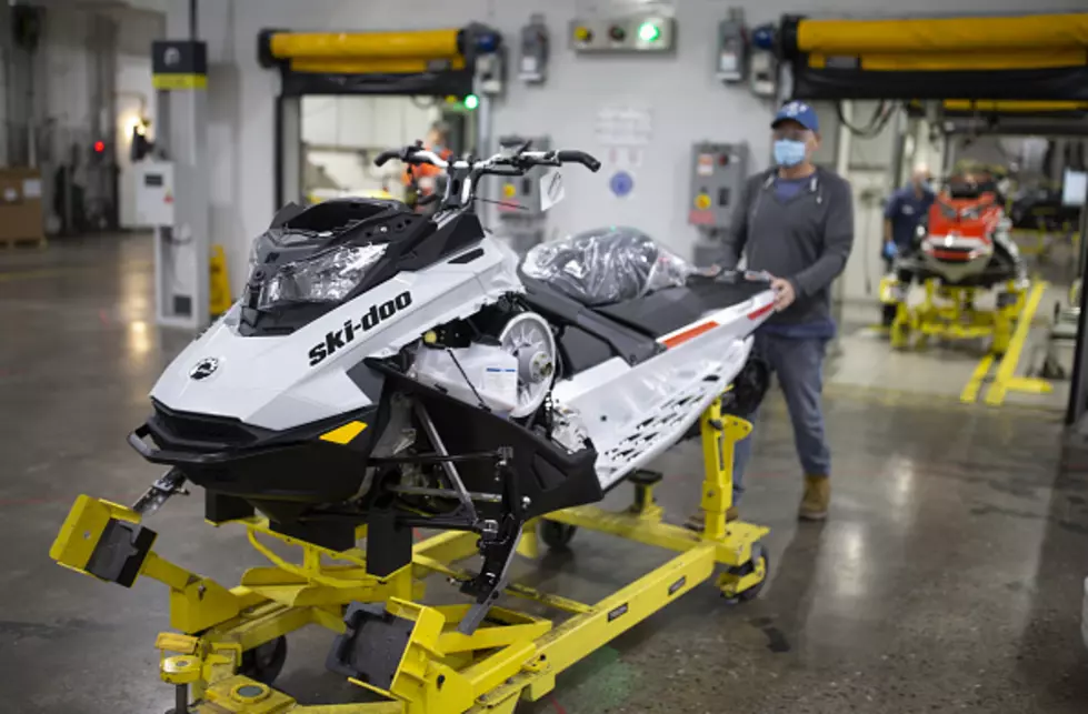 Are Gas Snowmobiles Outlawed Across New York?