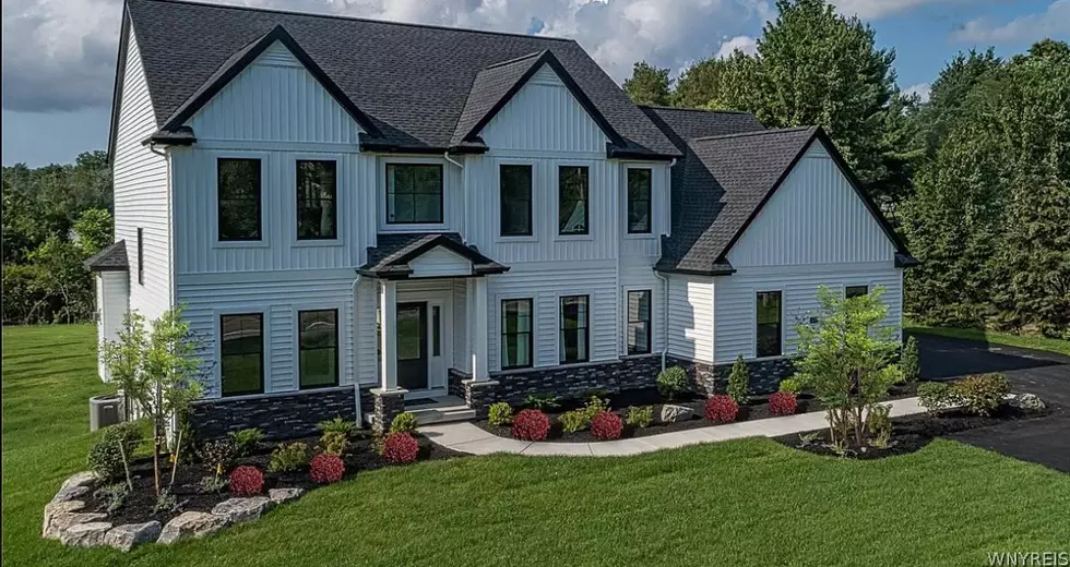 $1 Million Orchard Park Home Looks Like It Belongs on HGTV