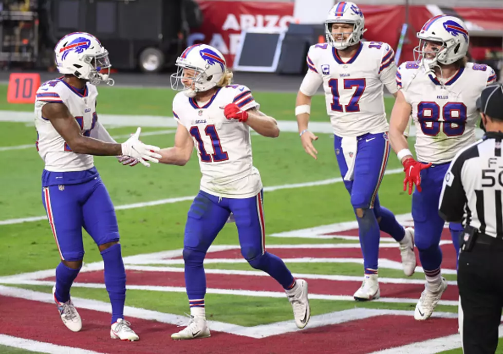 Bills Players React on Social Media to Cole Beasley Being Back